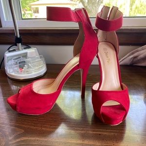 Dream Paris Red Heels